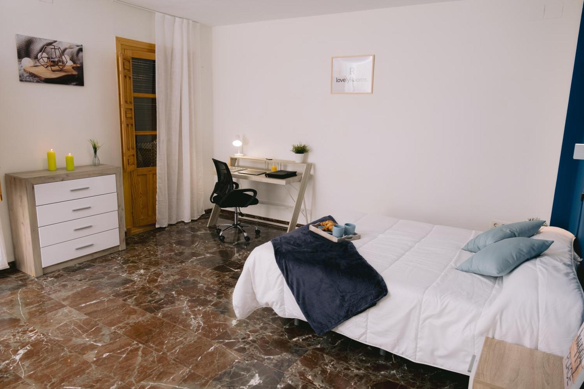 Piso Compartido Delyrent, Reja Hotell Jaén Eksteriør bilde