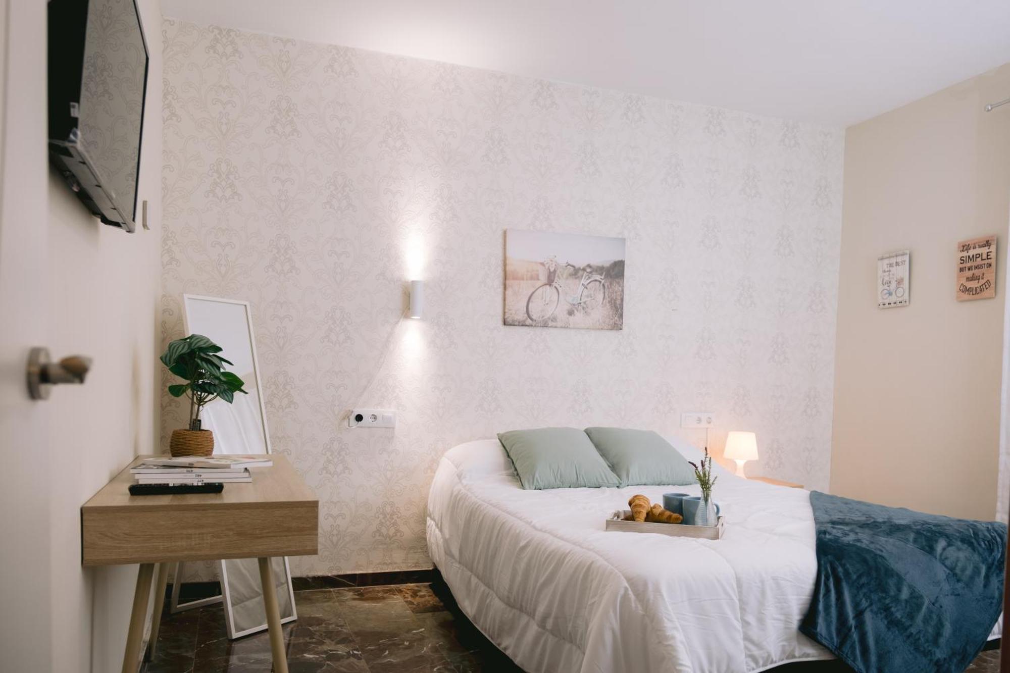 Piso Compartido Delyrent, Reja Hotell Jaén Eksteriør bilde